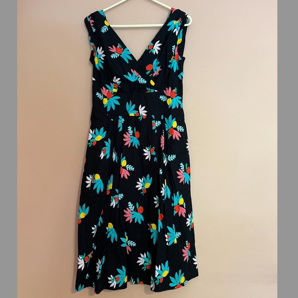 Emily and Finn Florence Black Summer Fruits Dress, UK 12, US 8 - Picture 3 of 9